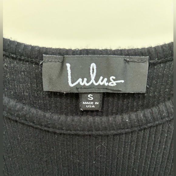 Lulus Short Sleeve Ribbed Bodysuit - Picture 3 of 4